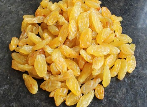 تصویر 2 از قیمت خرید کشمش زرد کاشمر + فروش ویژه